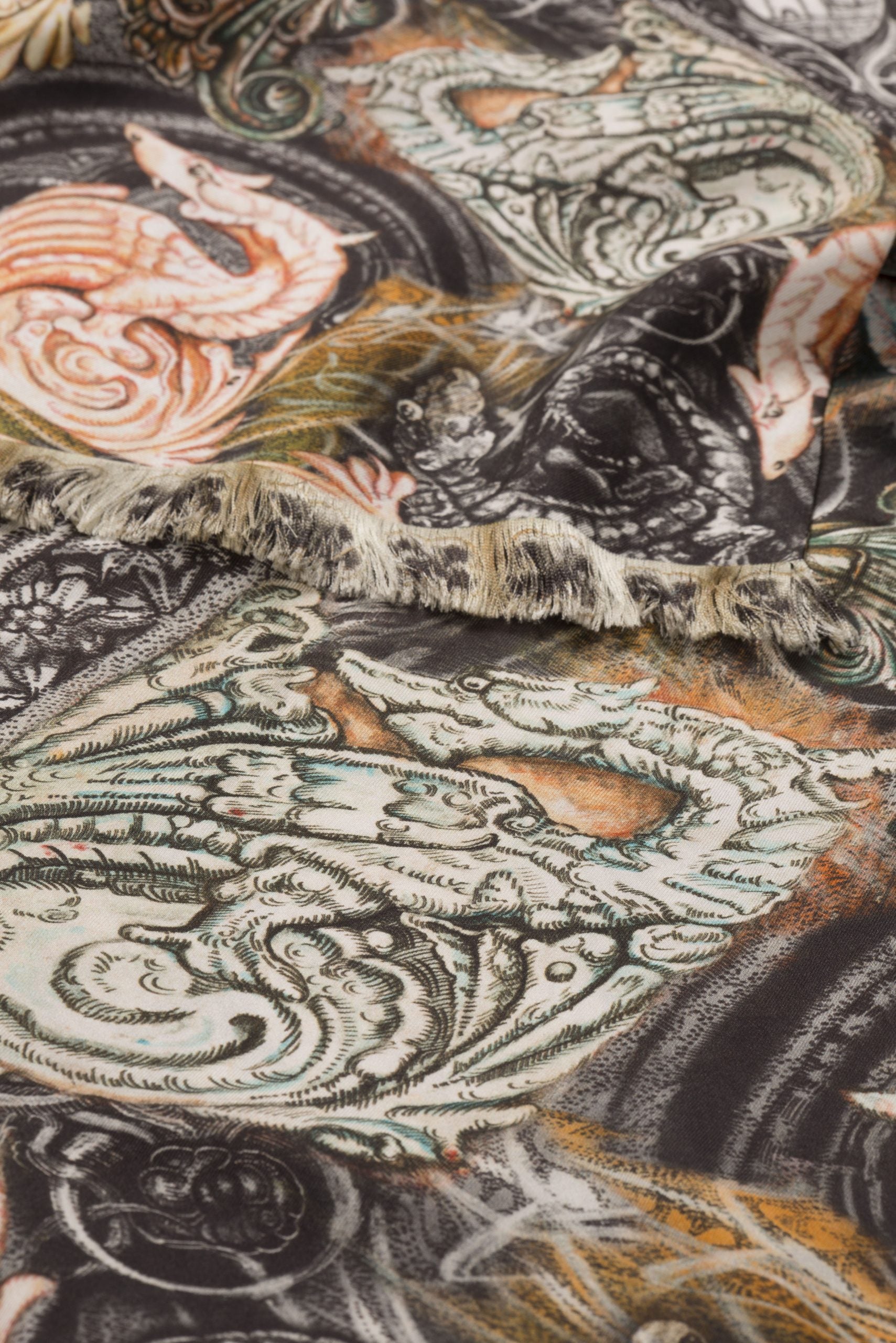 Silk Scarf Ornament Black